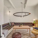 Awesome In With Kitchen טהיסטד