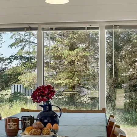 Hébergement de vacances Awesome In With Kitchen