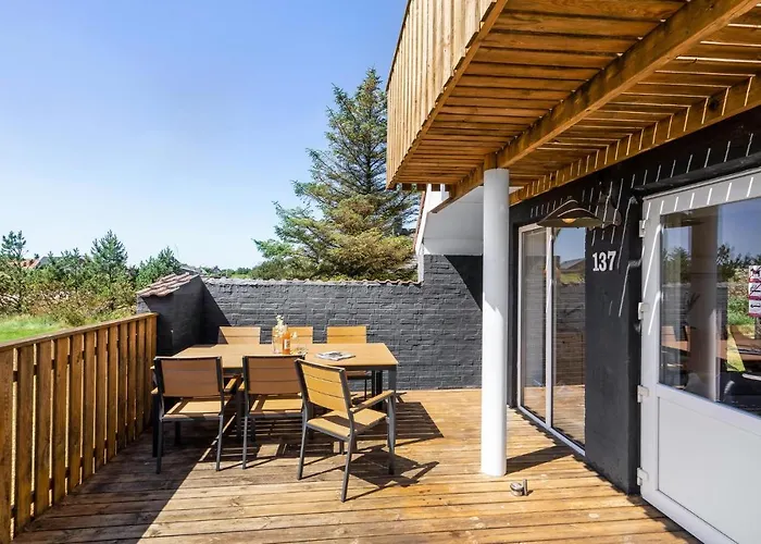 Awesome In With Kitchen Сasa de vacaciones